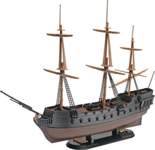 Load image into Gallery viewer, Revell Snaptite 1/350 Pirate Ship Black Diamond 851971
