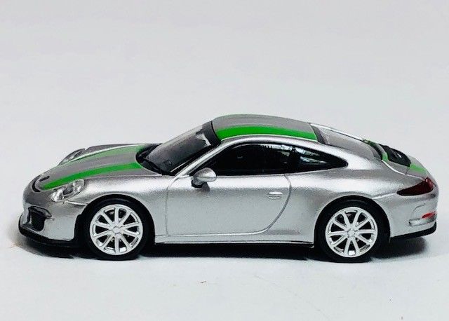 Minichamps 1/87 HO Porsche 911 R Silver/Green Stripes 870066225 SALE!