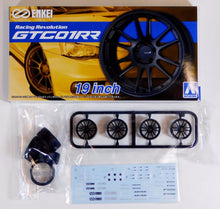 Load image into Gallery viewer, Aoshima 1/24 Rim &amp; Tire Set ( 36) GTC01RR 19&quot; 05331