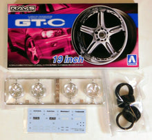 Load image into Gallery viewer, Aoshima 1/24 Rim &amp; Tire Set ( 70) Volk Racing GT-C 19&quot; 05461