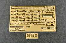 Load image into Gallery viewer, Trumpeter 1/32 US P-40N Warhawk 02212