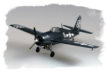 Load image into Gallery viewer, Easymodel 1/72 US F4F-4 Wildcat VC-93 USS Petrof Bay 1945 37249