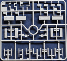 Load image into Gallery viewer, Riich 1/35 British Ordnance QF 6-Pdr. Mk.IV Late War (w/Metal Gun Barrel) RV35018