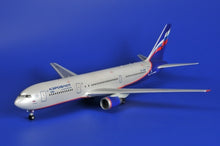 Load image into Gallery viewer, Zvezda 1/144 Boeing 767-300 Aeroflot 7005