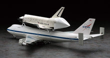 Load image into Gallery viewer, Hasegawa 1/200 Space Shuttle Orbiter &amp; Beoing 747 10680