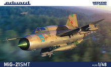 Load image into Gallery viewer, Eduard 1/48 Russian Mig-21SMT Weekend Edition 84180