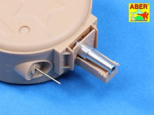 Load image into Gallery viewer, Aber 1/35 Russian KT-28 (76,2 mm), 3 x MG DT (7,62 mm) For T-28 Early 35 L-175'