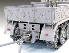 Load image into Gallery viewer, Tamiya 1/35 German Schwerer Zugkraftwager 18T (Sd.Kfz.9) "FAMO" 35239