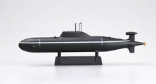 Load image into Gallery viewer, HobbyBoss 1/700 Russian Akula Class Attack Submarine 87005'