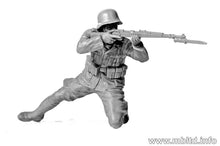 Load image into Gallery viewer, MasterBox 1/35 German Infantry DAK  N Africa desert battles series, Kit N0.3 MB3593