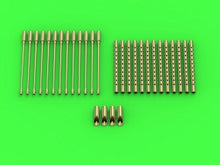 Load image into Gallery viewer, Master 1/72 US Browning M2 Aircraft 0.50 Cal w/ Flash Hiders (13) AM-72-125