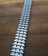 Load image into Gallery viewer, San Xin Model 1/35 British Centurion Metal Track Links with Brass Pins SX35018