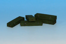 Load image into Gallery viewer, Eureka XXL 1/35 German Wooden Ammo Boxes for 7.5 cm Kw.K.42 E-013'