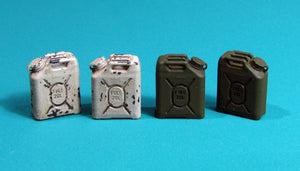 Eureka XXL 1/35 US Modern Fuel Canisters E-045