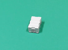 Load image into Gallery viewer, Eureka XXL 1/35 Modern US Army PELICAN™ 8-LAPTOP Case, Mobile IT™ E-072'