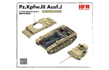 Load image into Gallery viewer, Ryefield Models 1/35 German Pz.Kpfw.III Ausf J w/ Full Interior 5072