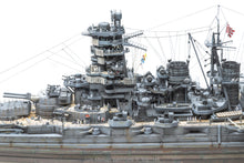 Load image into Gallery viewer, Ion Models 1/350 US Navy Figures Chilling on Deck WWII U350-001'