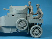 Load image into Gallery viewer, Copperstate Models 1/35 British RNAS Armored Car Crewman Observing F35-005