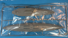 Load image into Gallery viewer, Pegasus 1/144 The Nautilus Submarine 9120