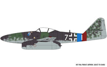Load image into Gallery viewer, Airfix 1/72 German Messerschmitt Me262A-2A A03090