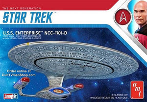 AMT Star Trek 1/2500 USS Enterprise NCC-1701-D AMT1126