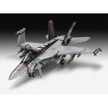 Load image into Gallery viewer, Revell 1/32 US F/A-18E Super Hornet Plastic Model Kit 04994
