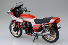 Load image into Gallery viewer, Aoshima 1/12 Honda CB 750 F Boldol 2 Option Specification 05312