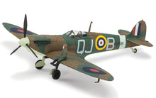 Load image into Gallery viewer, Airfix Starter Set 1/72 British Spitfire Mk.1a A55100