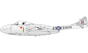 Airfix Starter Set 1/72 British Dehavilland Vampire T.11 A55204