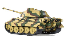 Load image into Gallery viewer, Airfix Starter Set 1/76 German PzKfw VI Ausf. B King Tiger A55303