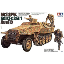 Load image into Gallery viewer, Tamiya 1/35 German Mtl. SPW Sd.Kfz. 251/1 Ausf.D Half Track + Extras 35195C