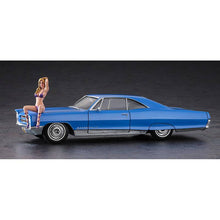Load image into Gallery viewer, Hasegawa 1/24 1966 American Coupe Type P Pontiac Catalina W/ Blond Girl 52224