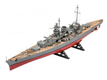 Load image into Gallery viewer, Revell 1/570 German Battleship Scharnhorst 05037