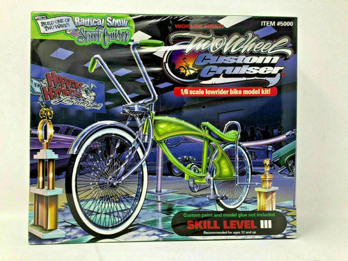 Hoppin Hydros 1/6 Two Wheel Custom Cruiser Bike Model Kit 5000