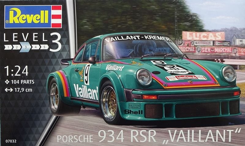 Revell 1/24 Porsche 934 RSR Vaillant 07032