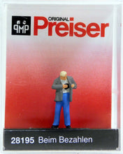 Load image into Gallery viewer, Preiser 1/87 HO Man Reaching For Wallet Paying SCALE FIGURE 28195
