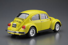 Load image into Gallery viewer, Aoshima 1/24 Volkswagen VW 1303 S Beetle Sedan 1973 06130