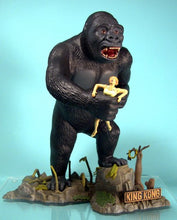 Load image into Gallery viewer, Atlantis 1/30 KING KONG GLOW EDITION A465