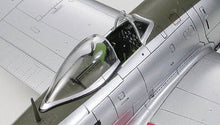 Load image into Gallery viewer, Tamiya 1/72 US Republic P-47D Thunderbolt 60770