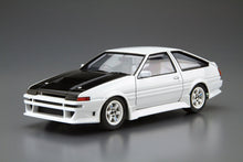 Load image into Gallery viewer, Aoshima 1/24 Toyota AE86 Trueno Car Boutique Club 1985 05863