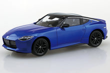 Load image into Gallery viewer, Aoshima Snap Kit 1/32 Nissan RZ34 Fairlady Z (Seiran Blue) 06261