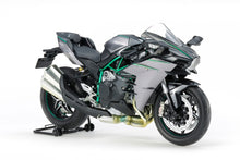 Load image into Gallery viewer, Tamiya 1/12 Kawasaki Ninja H2 Carbon 14136