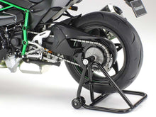 Load image into Gallery viewer, Tamiya 1/12 Kawasaki Ninja H2 Carbon 14136