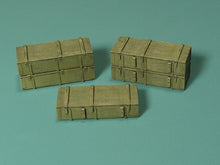 Load image into Gallery viewer, Eureka XXL 1/35 Russian Ammo Crates (for 115mm U-5TS / 2A20 Gun) E-038