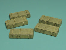 Load image into Gallery viewer, Eureka XXL 1/35 Russian Ammo Crates (for 115mm U-5TS / 2A20 Gun) E-038