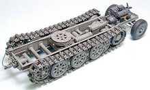 Load image into Gallery viewer, Tamiya 1/35 German Schwerer Zugkraftwager 18T (Sd.Kfz.9) "FAMO" 35239