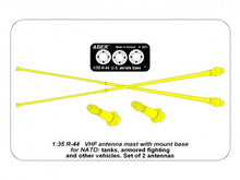 Load image into Gallery viewer, Aber 1/35 NATO Antenna and Base (Set of 2 pcs) R-44'
