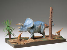 Load image into Gallery viewer, Tamiya 1/35 Triceratops Dinosaur 60104'