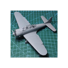 Load image into Gallery viewer, Flyhawk 1/72 USN SBD-3 Dauntless Dive Bomber 6001