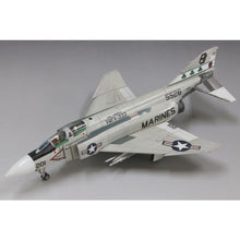 Load image into Gallery viewer, FineMolds 1/72 US F-4J Marine Corps Limited Edition 72843